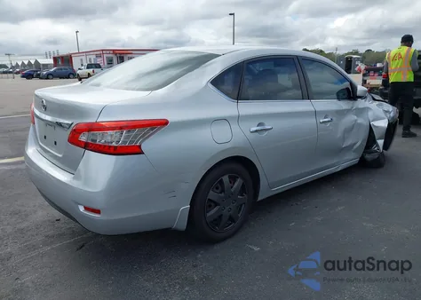 2015 Nissan Sentra S z USA, uszkodzony, nr VIN 3N1AB7AP9FY312600